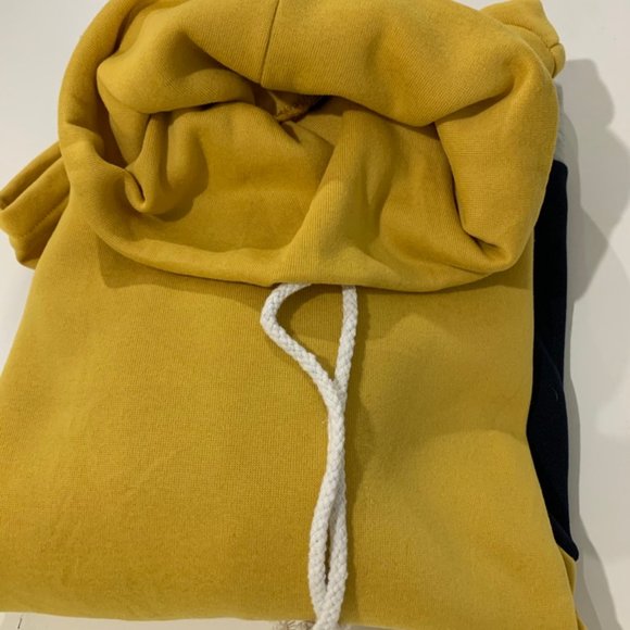 Cowl neck pullover - Picture 4 of 6